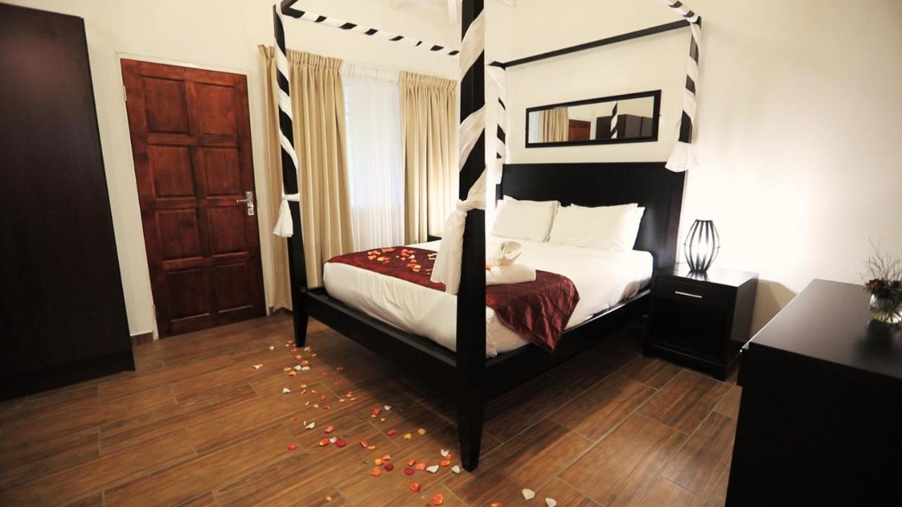 African Rest Lodge Barberton Eksteriør bilde